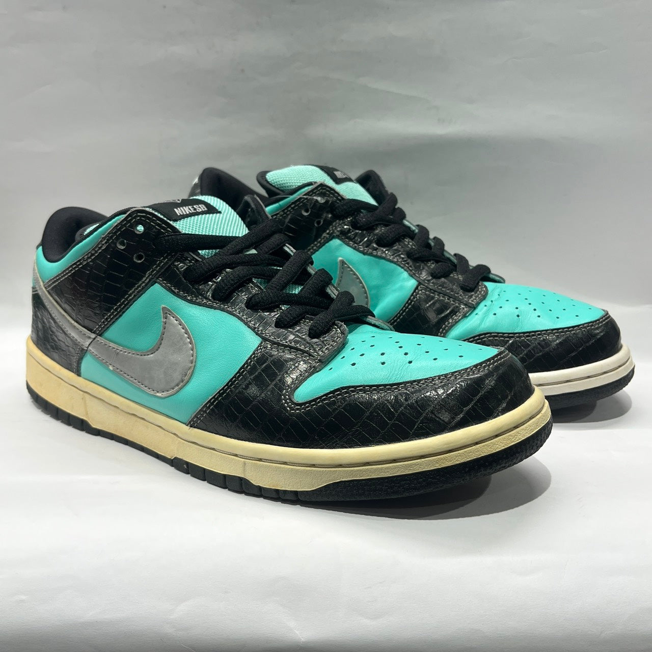 【US11】 NIKE SB DUNK LOW PRO SB Diamond Supply Co. 304292-402 【USED】