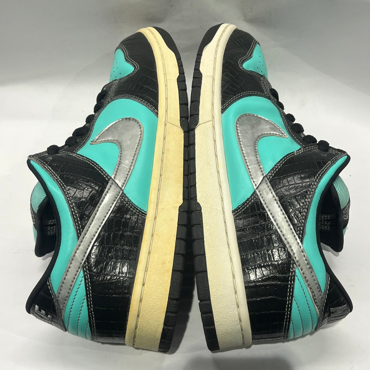 【US11】 NIKE SB DUNK LOW PRO SB Diamond Supply Co. 304292-402 【USED】