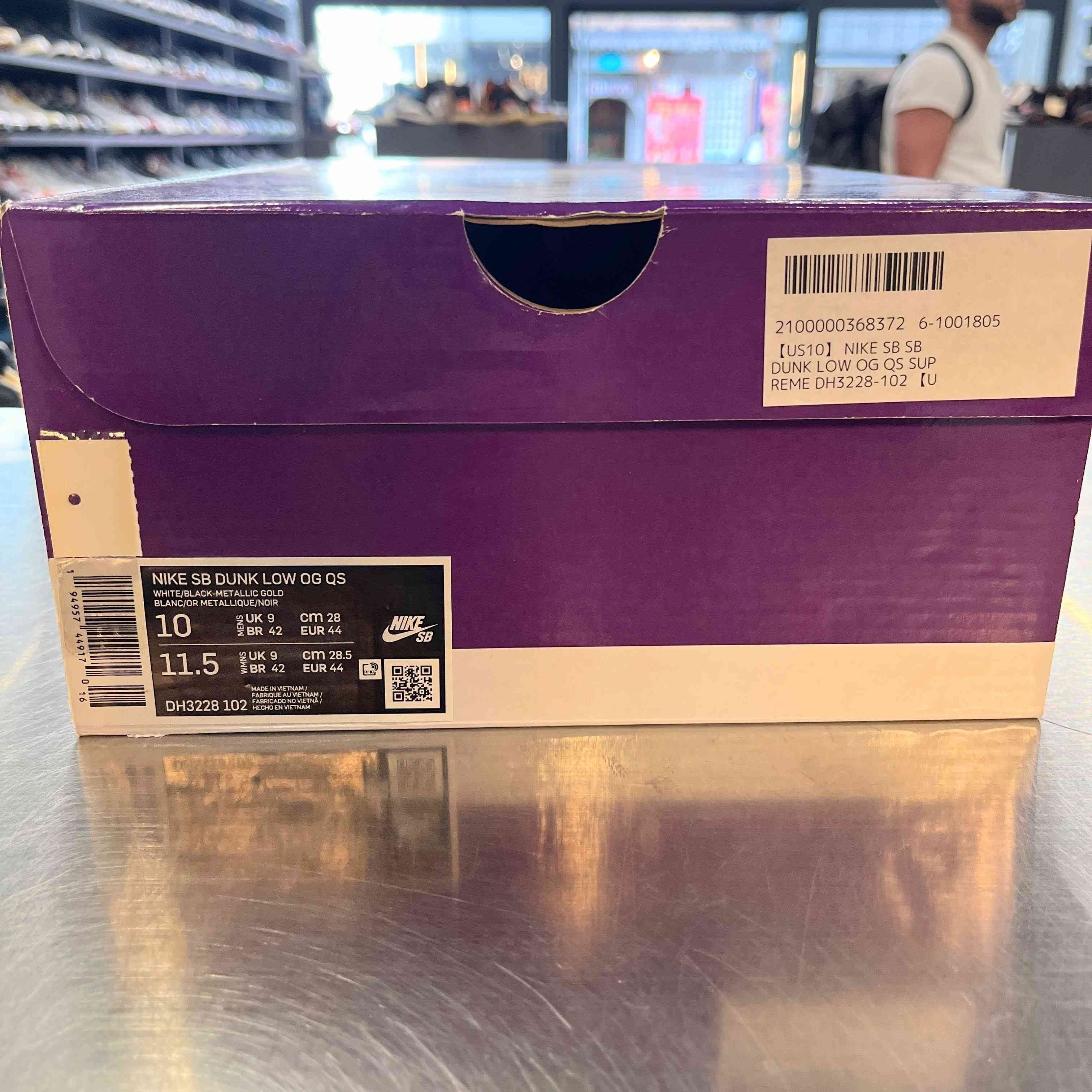 【US10】 NIKE SB SB DUNK LOW OG QS SUPREME DH3228-102 【USED】