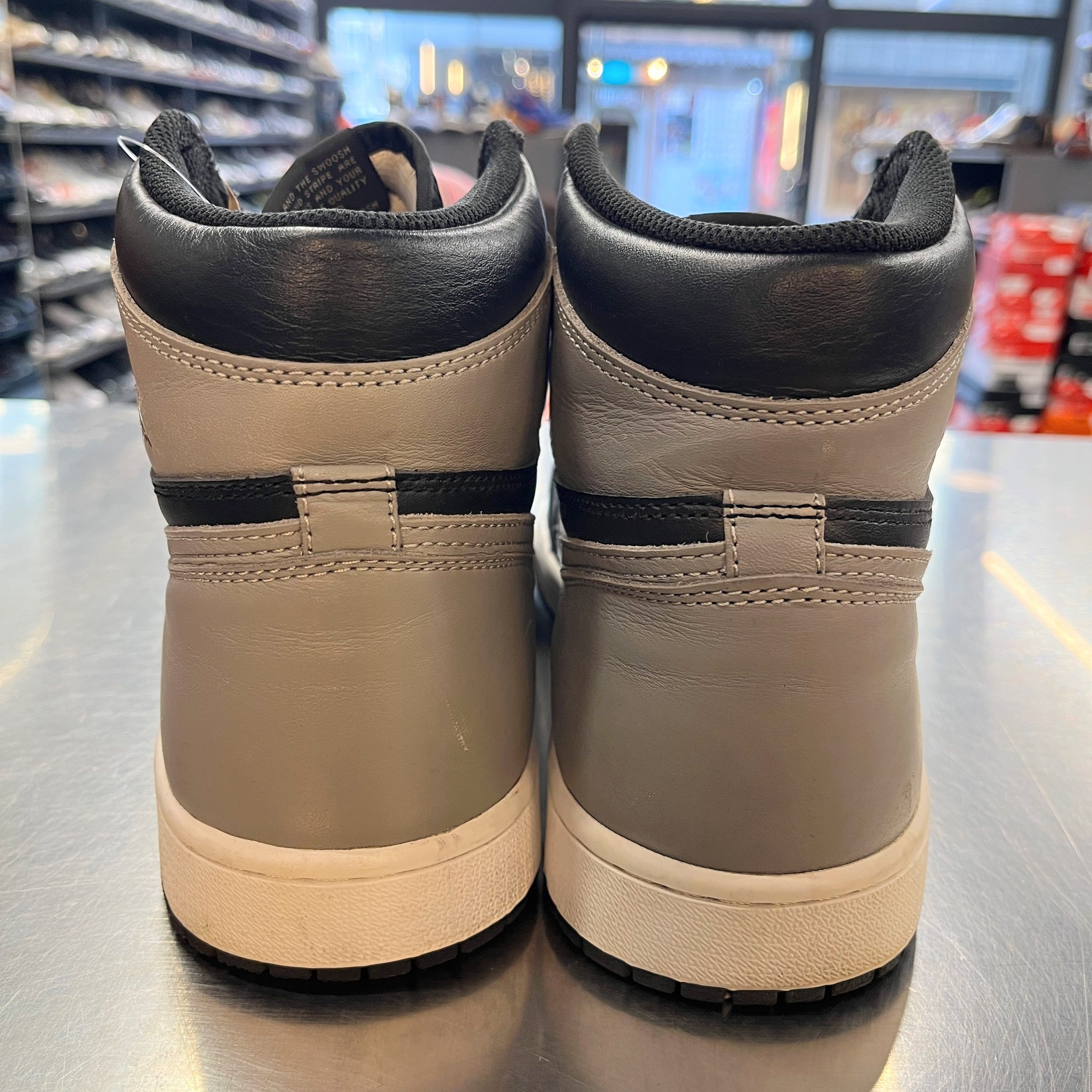 【US10】 AIR JORDAN 1 RETRO HIGH OG 555088-013 【USED】