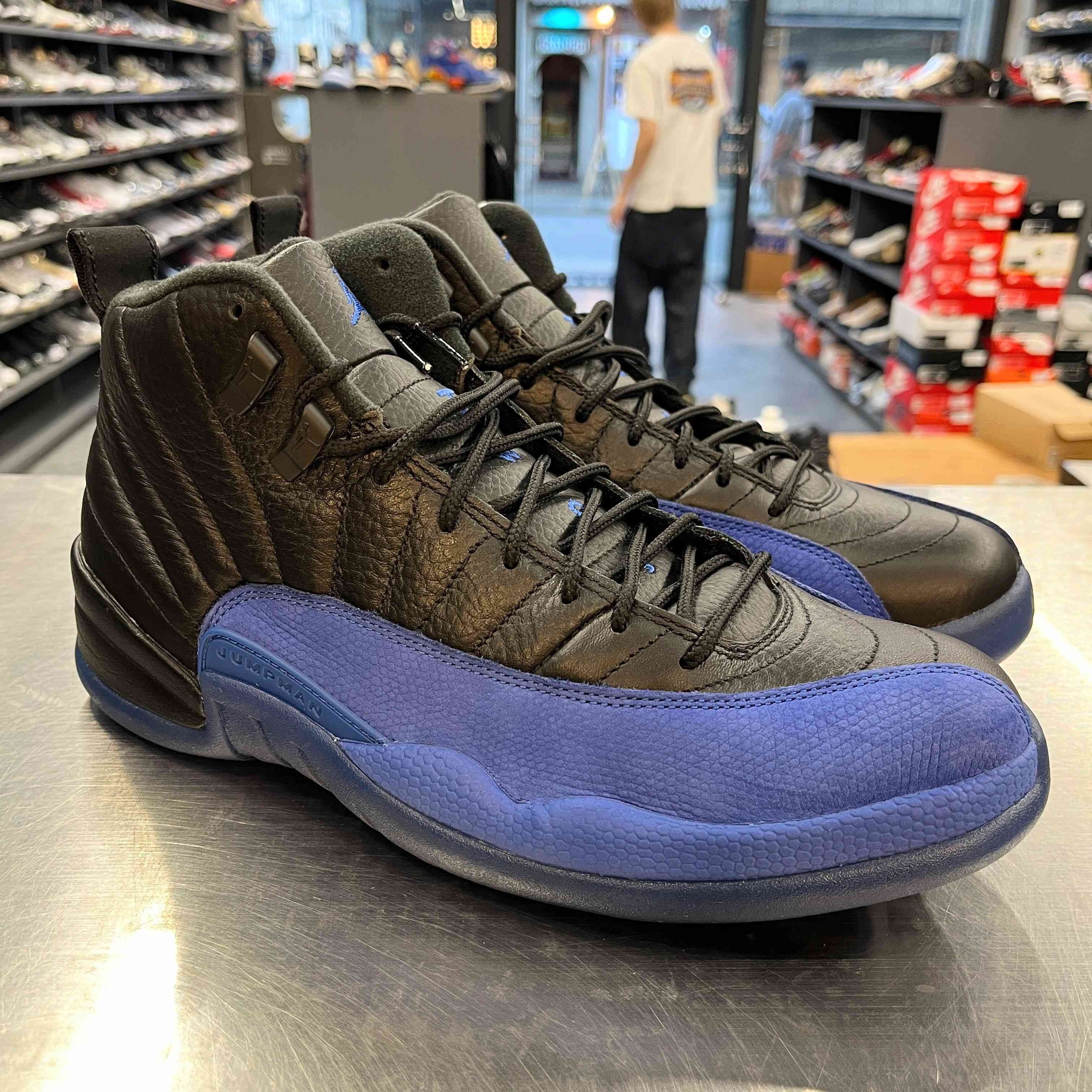 【US9.5】 AIR JORDAN 12 RETRO 130690-014 【USED】