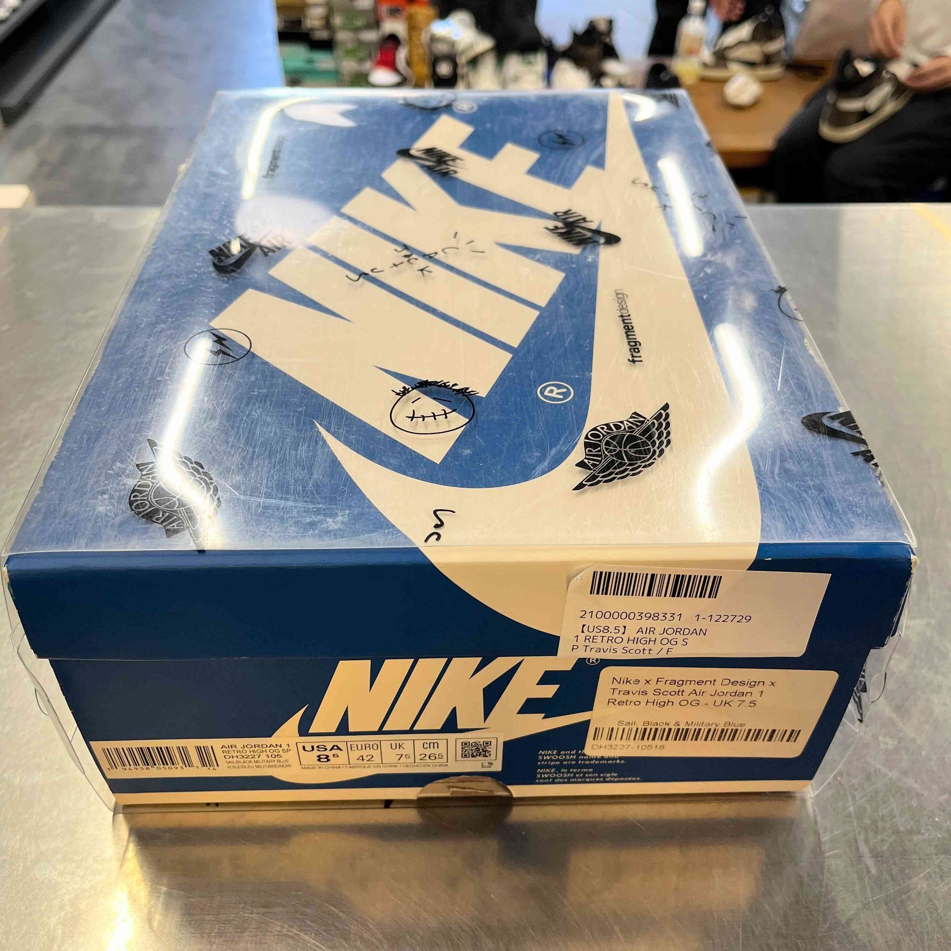 【US8.5】 AIR JORDAN 1 RETRO HIGH OG SP Travis Scott / Fragment DH3227-105 【USED】