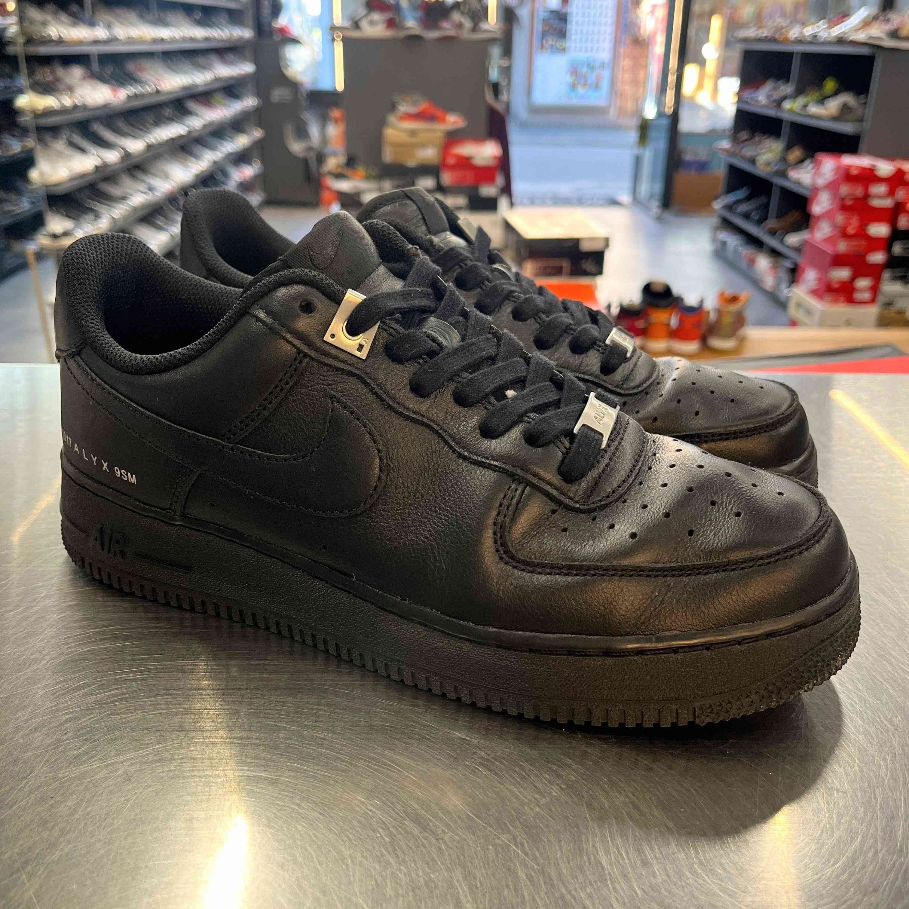 【US9】 NIKE AIR FORCE 1 SP ALYX FJ4908-001 【USED】