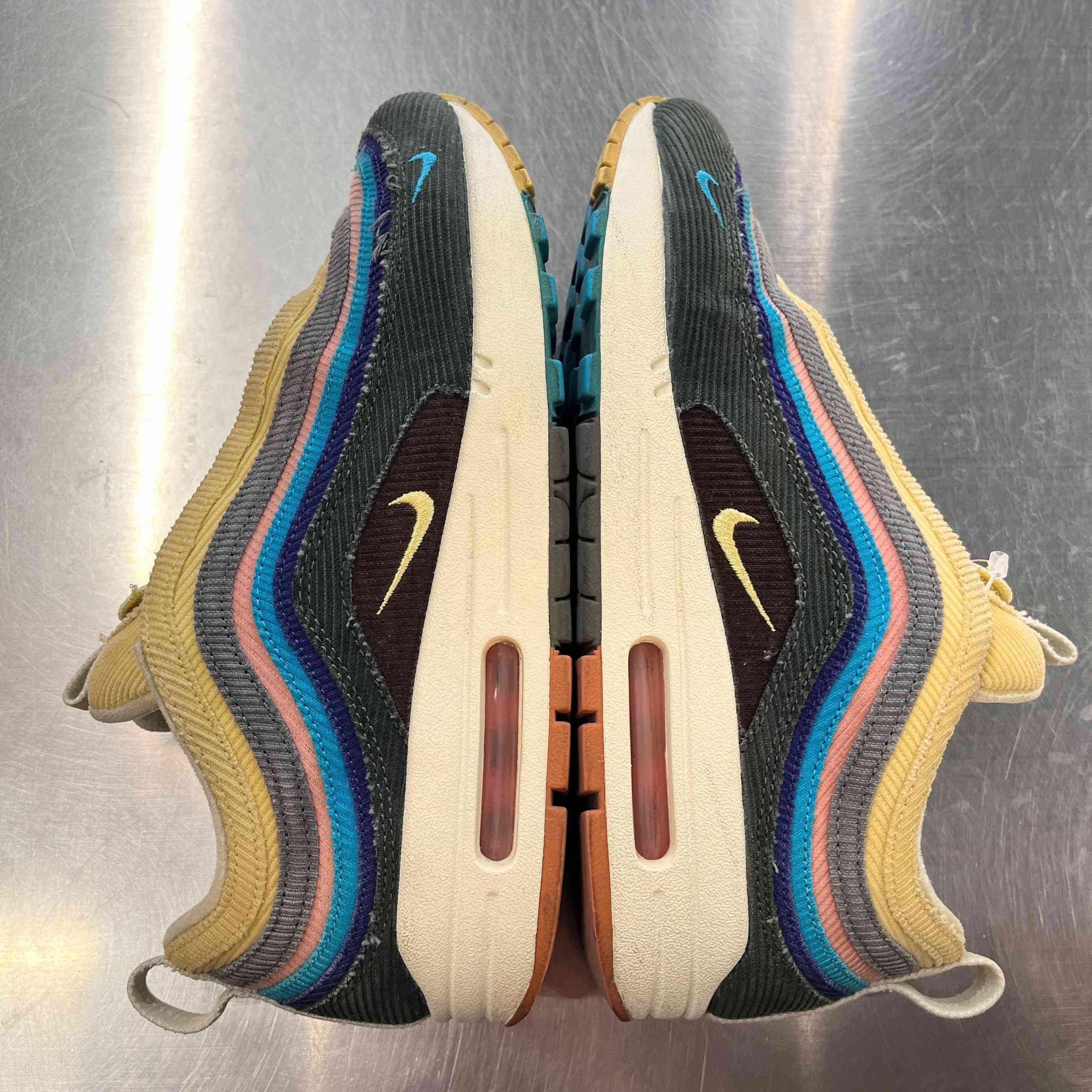 【US7.5】 NIKE AIR MAX 1/97 VF SW SEAN WOTHERSPOON AJ4219-400 【USED】