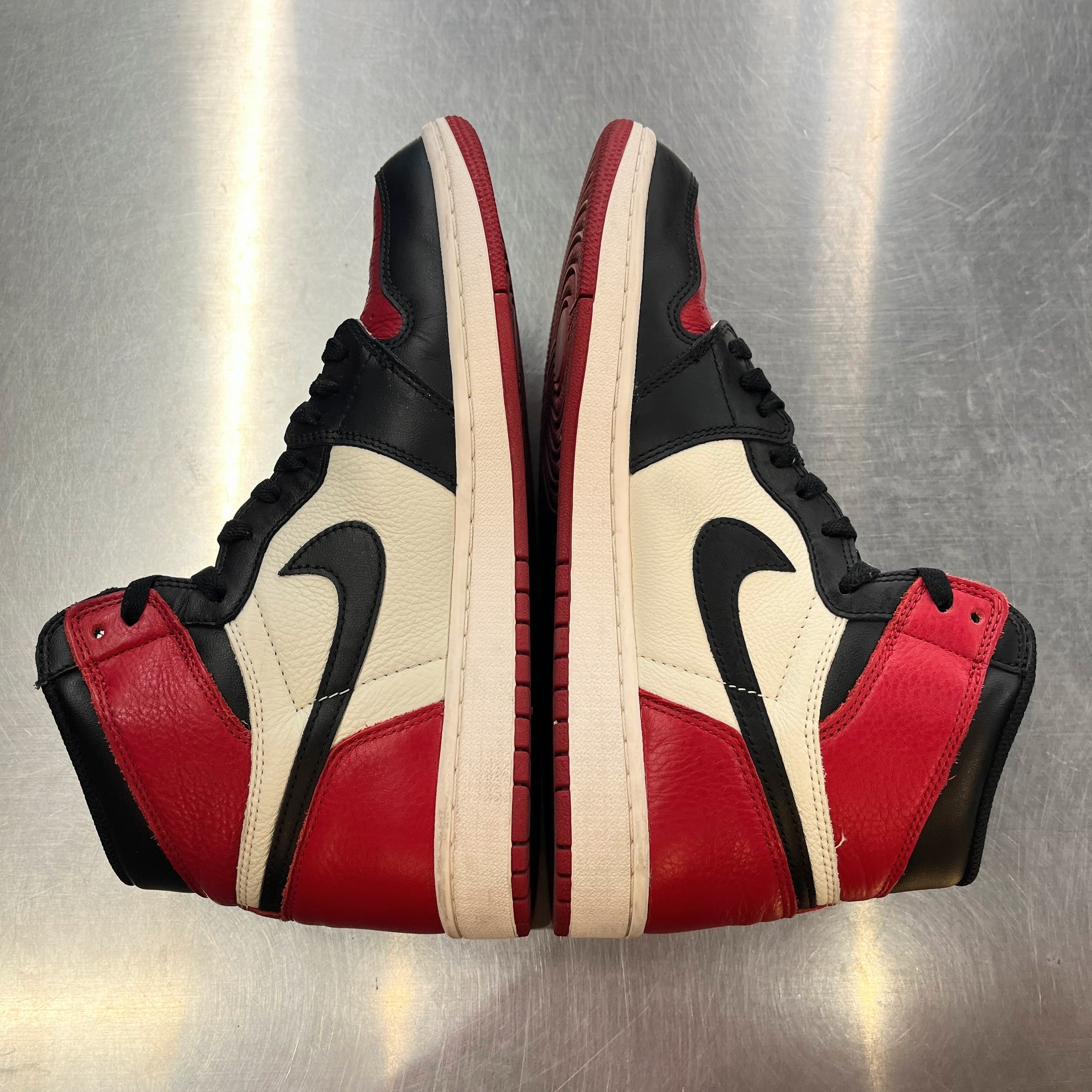 【US10】 AIR JORDAN 1 RETRO HIGH OG BRED TOE 555088-610 【USED】