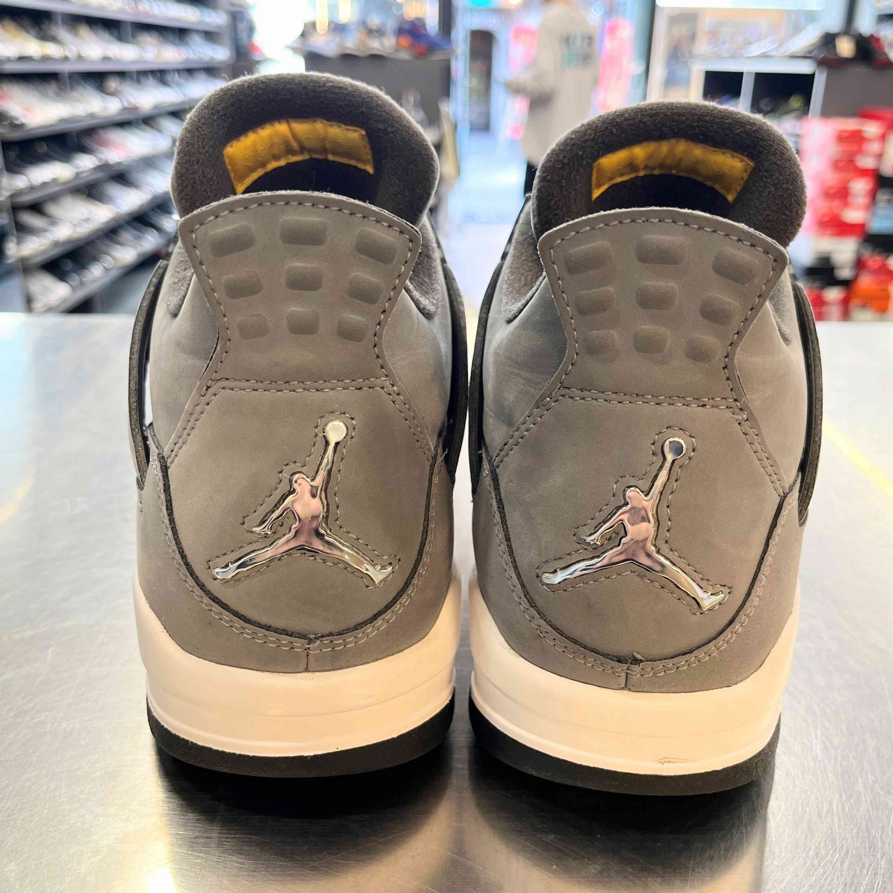 【US9.5】 AIR JORDAN 4 RETRO 308497-007 【USED】