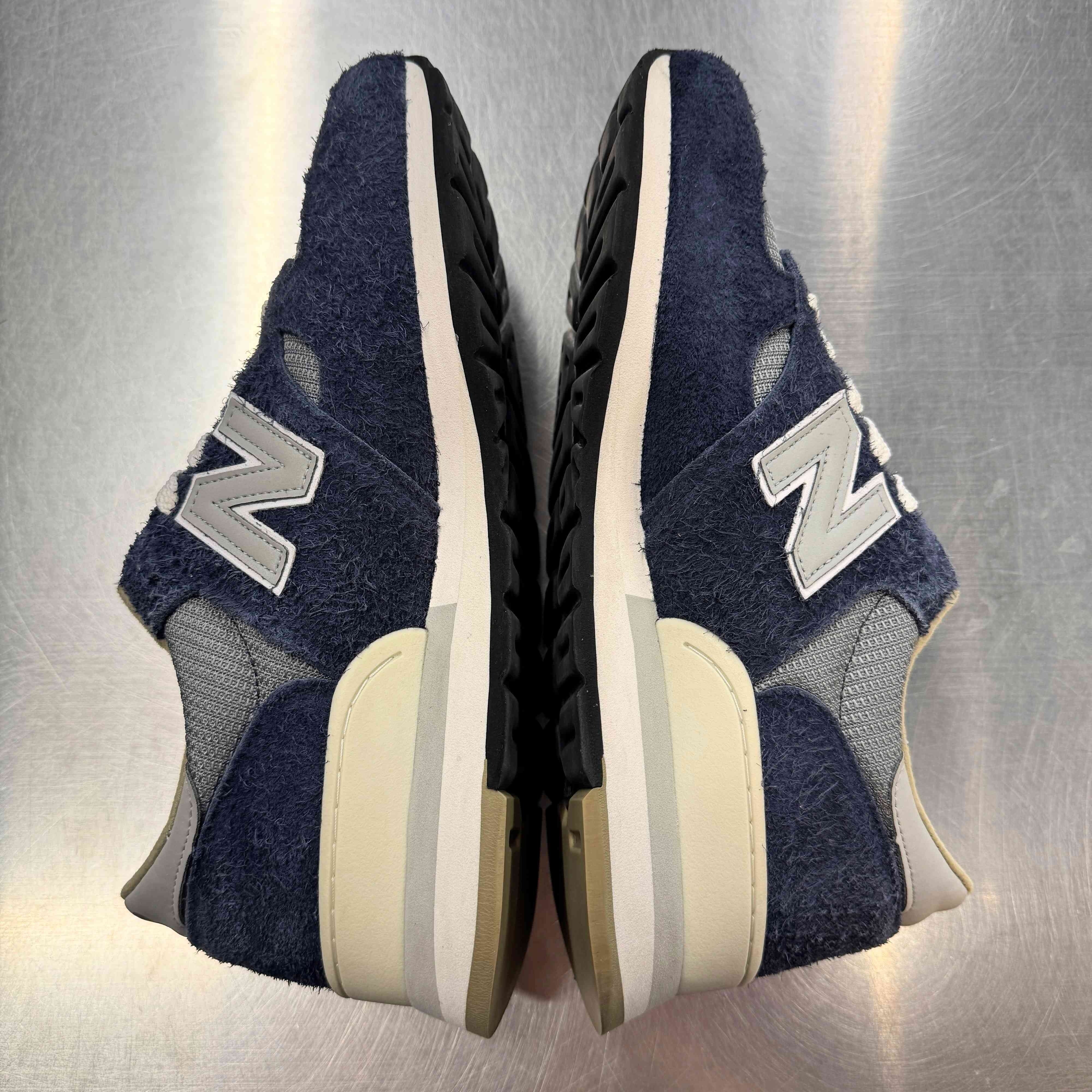 【US10】 New Balance MM990CH1 CARHARTT WIP 【USED】