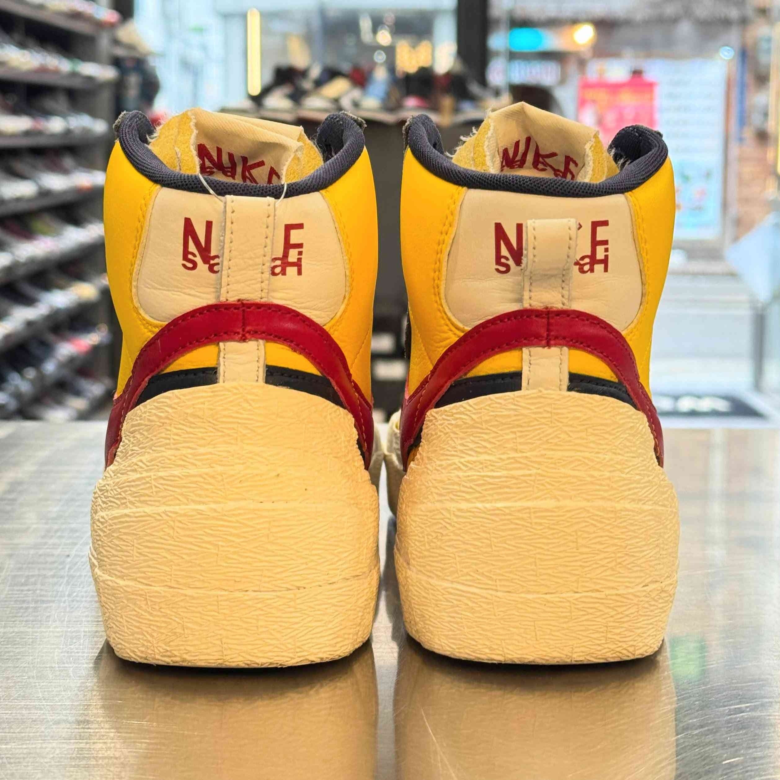 【US8】 NIKE BLAZER MID / SACAI BV0072-700 【USED】
