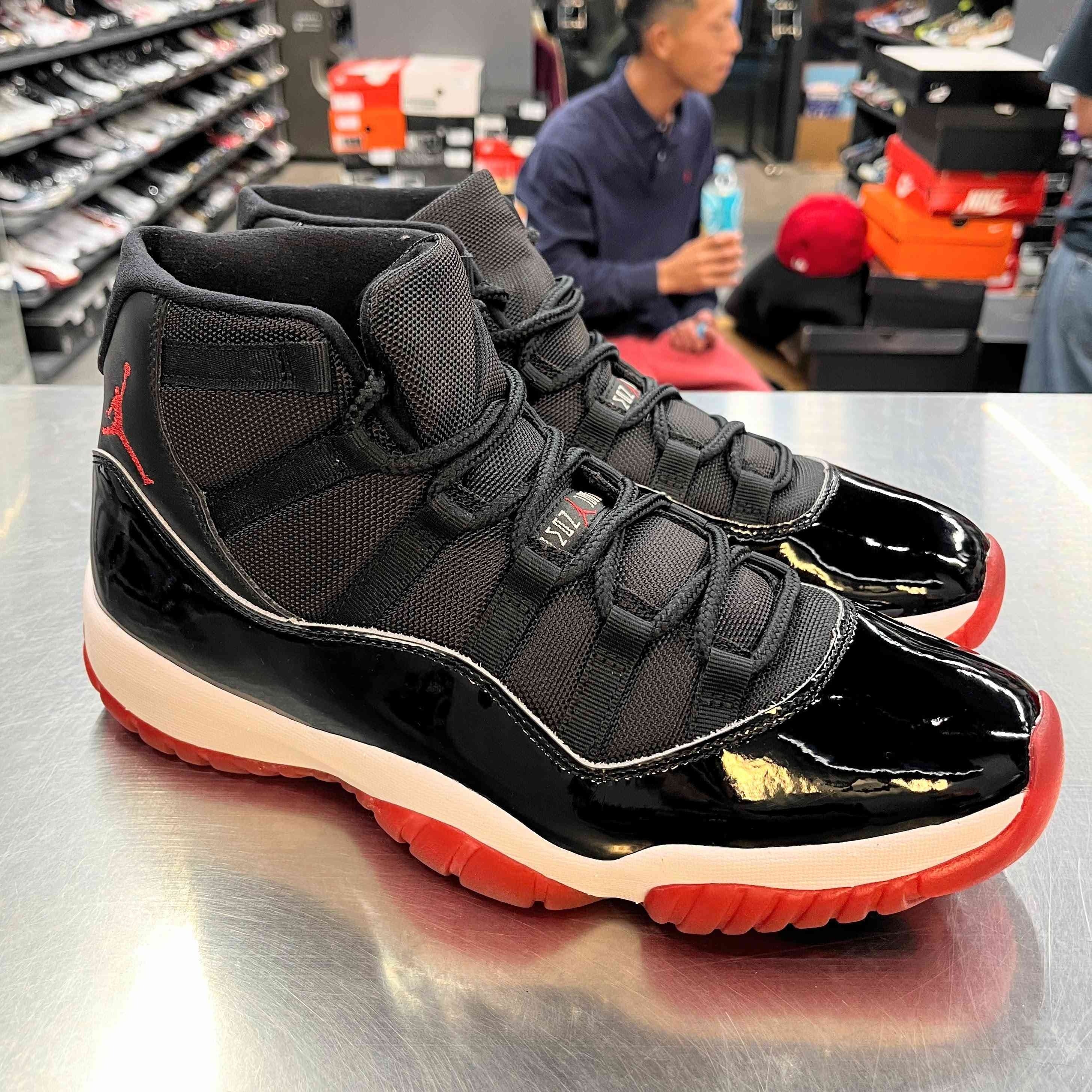 【US12】 AIR JORDAN 11 RETRO 378037-061 【USED】