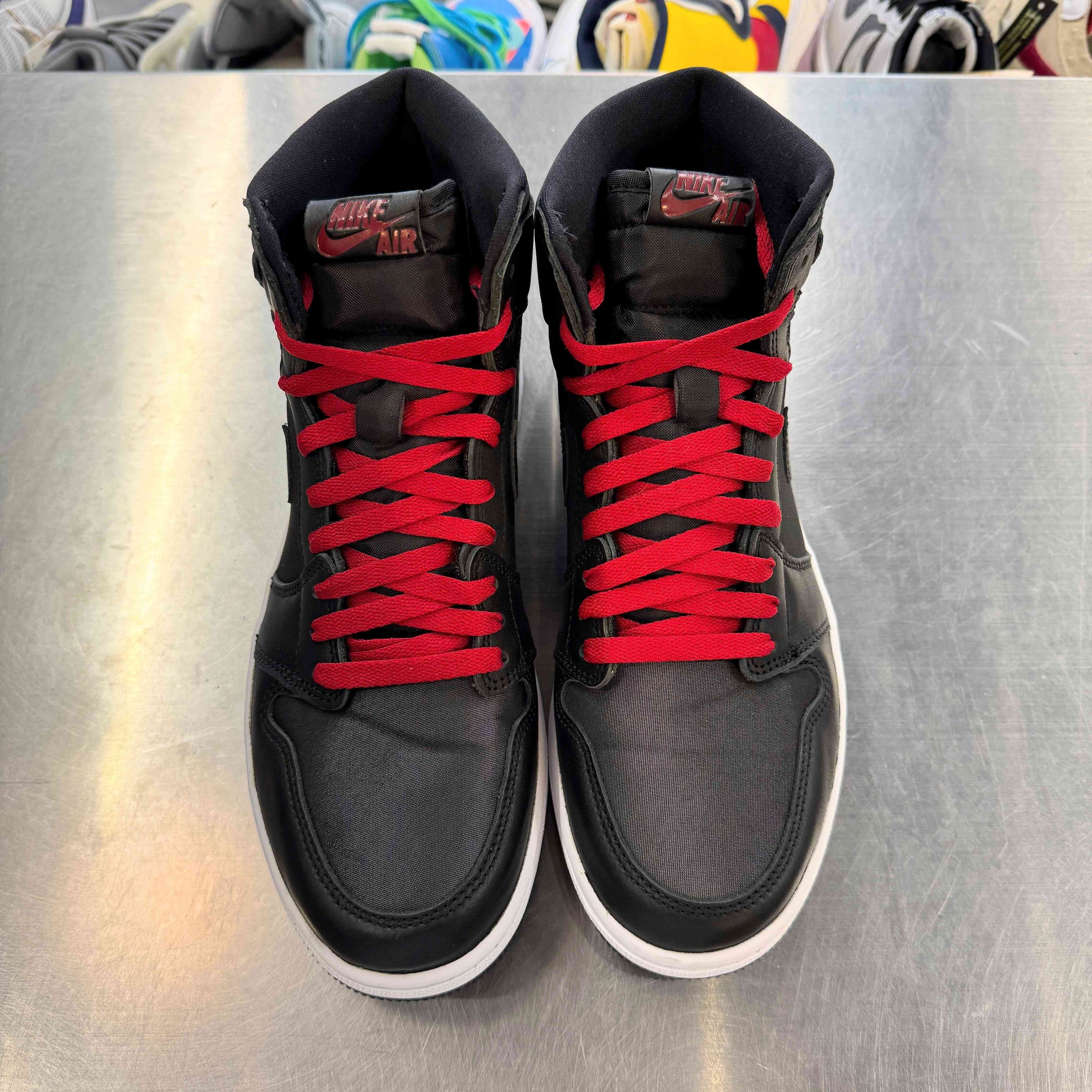 【US9.5】 JORDAN  AIR JORDAN 1 RETRO HIGH OG 555088-060 【USED】
