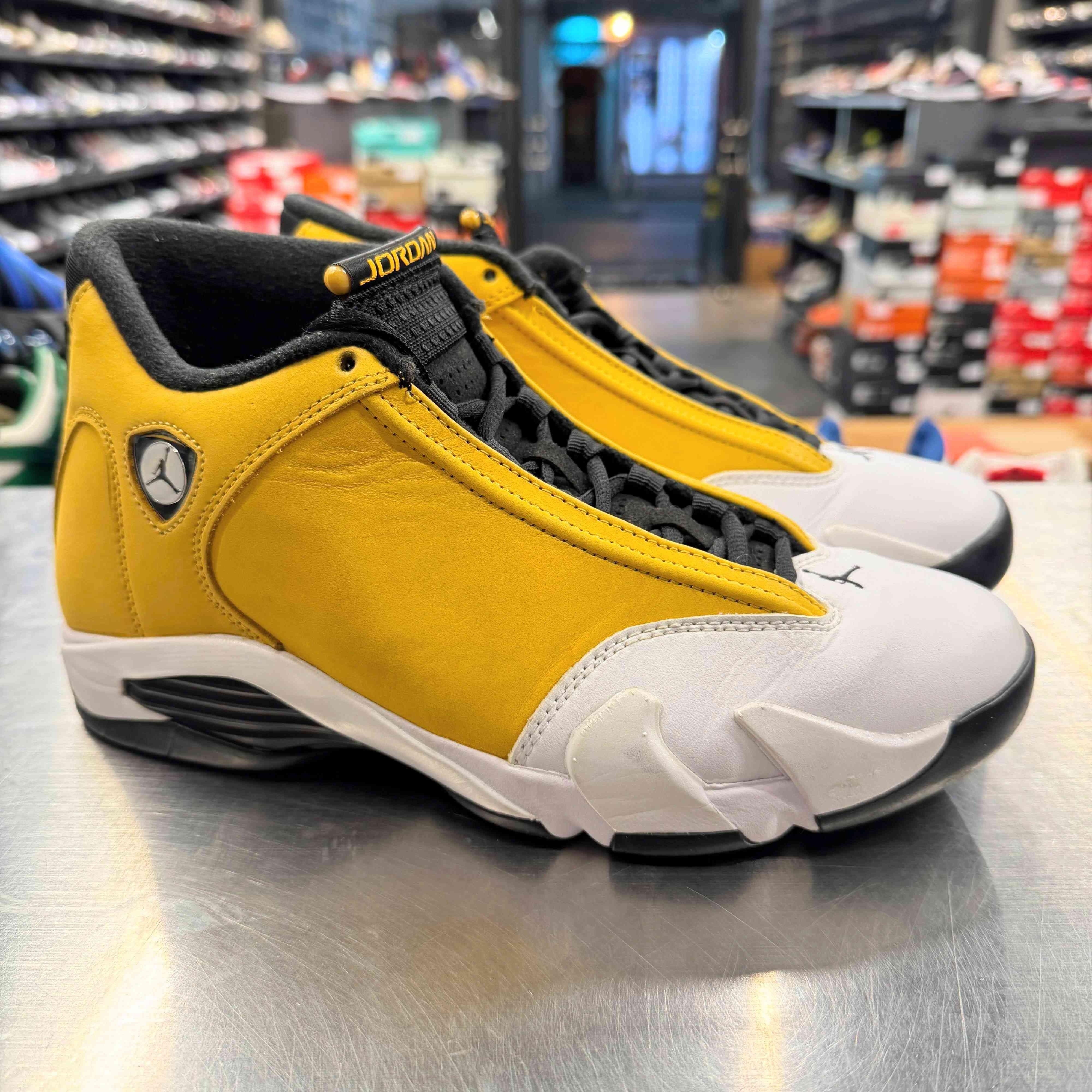 US7】 NIKE AIR JORDAN 14 RETRO 487471-701 【USED】 箱違 | WORM 