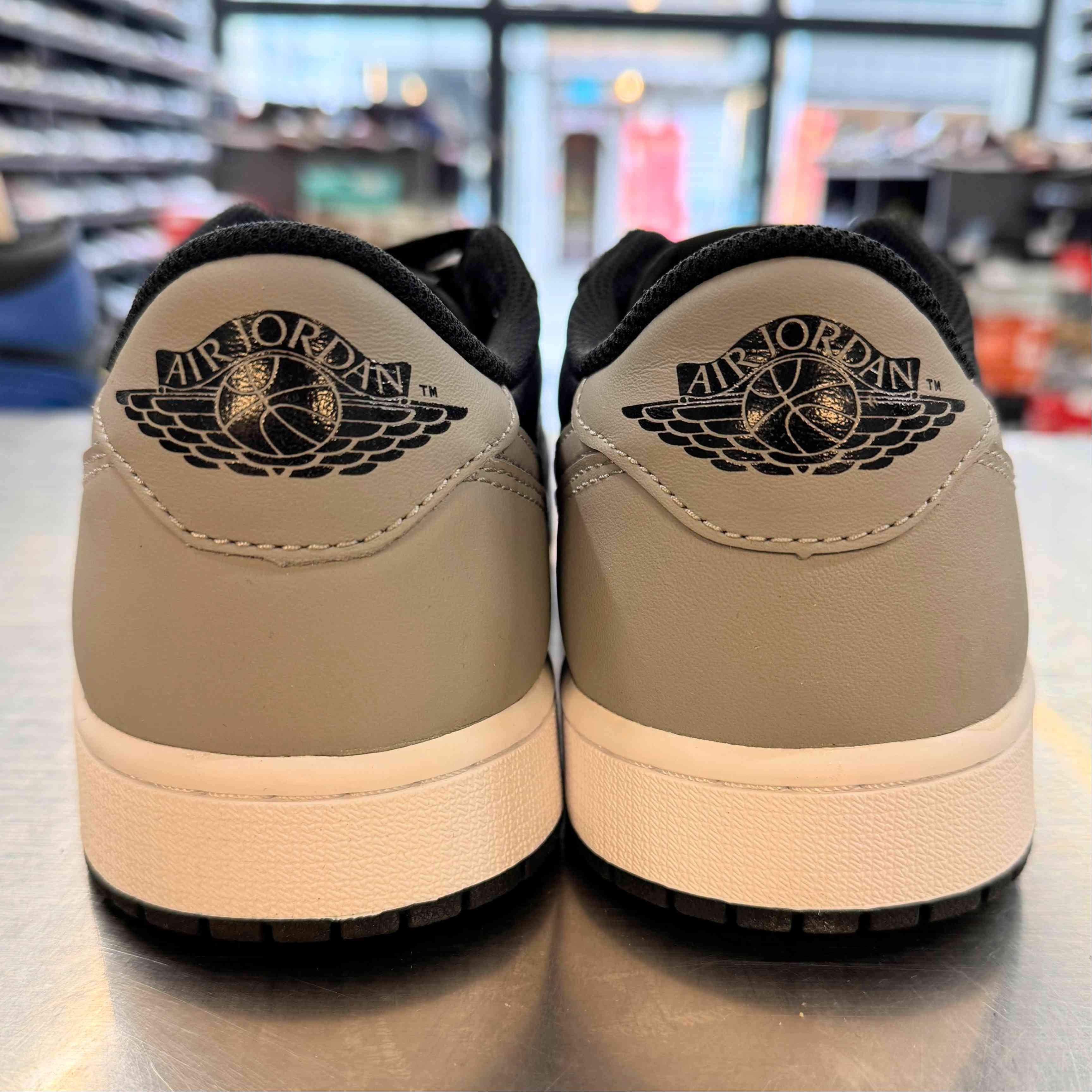 【US9.5】 AIR JORDAN 1 RETRO LOW OG SHADOW CZ0790-003 【USED】
