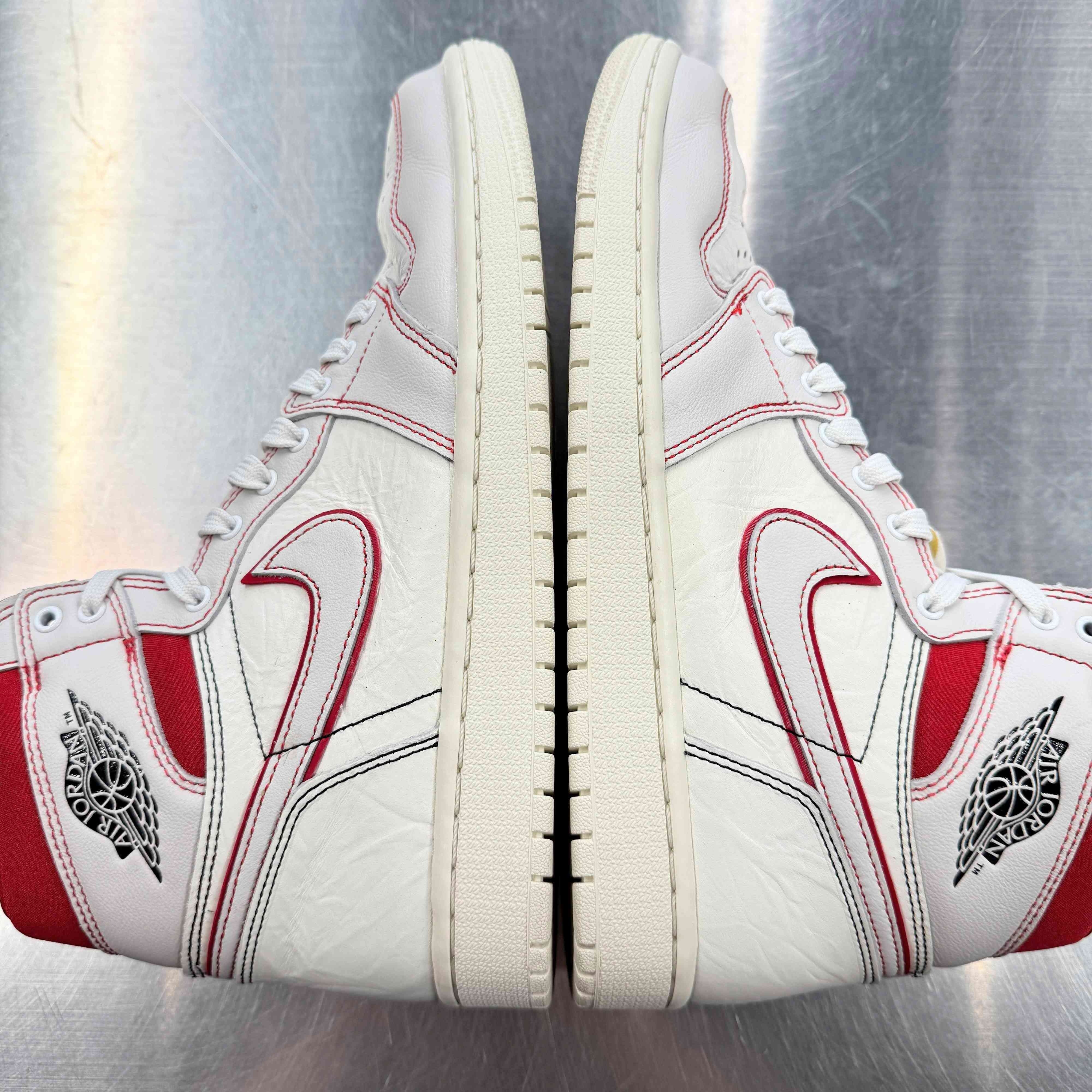 【US9】 JORDAN  AIR JORDAN 1 RETRO HIGH OG 555088-160 【USED】