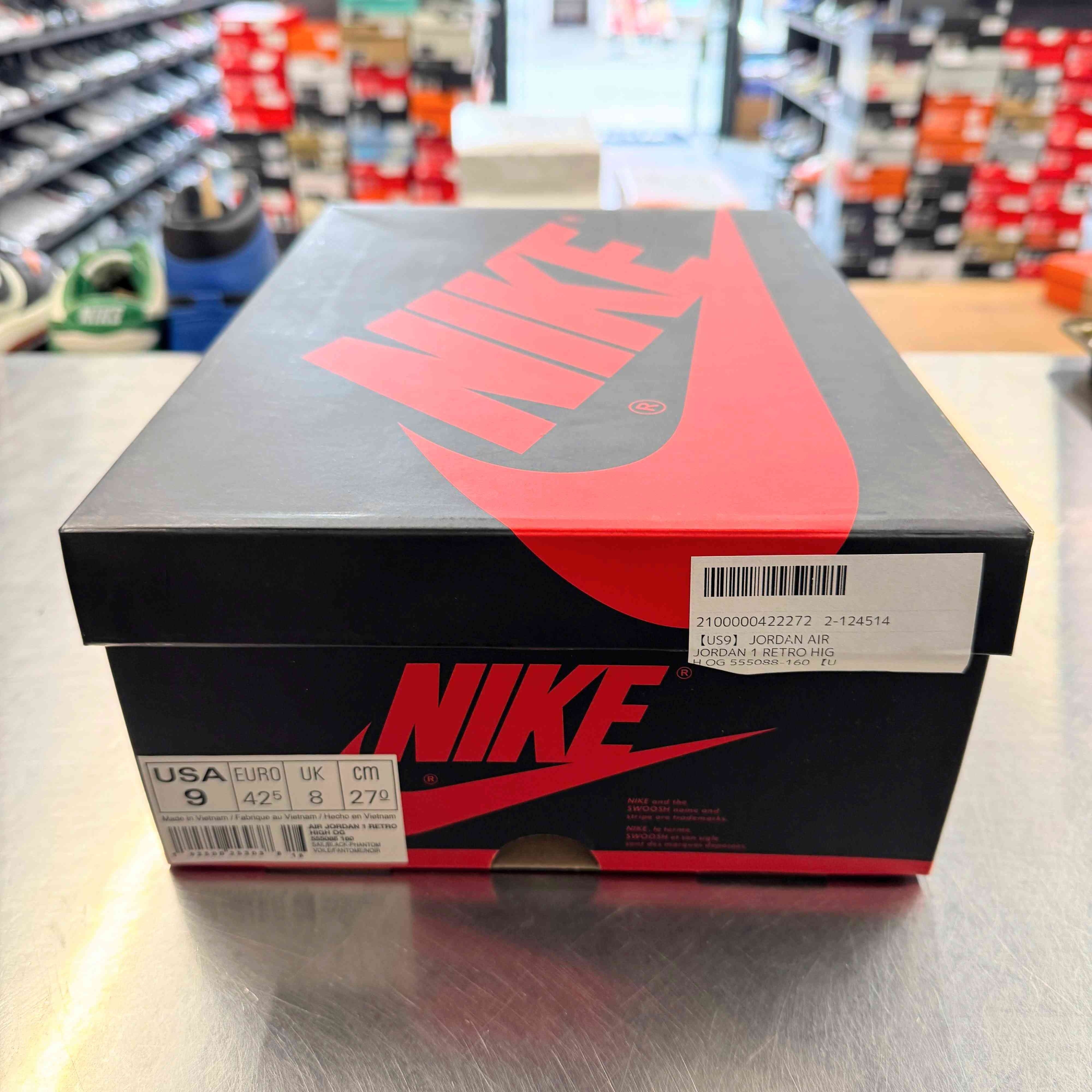 【US9】 JORDAN  AIR JORDAN 1 RETRO HIGH OG 555088-160 【USED】