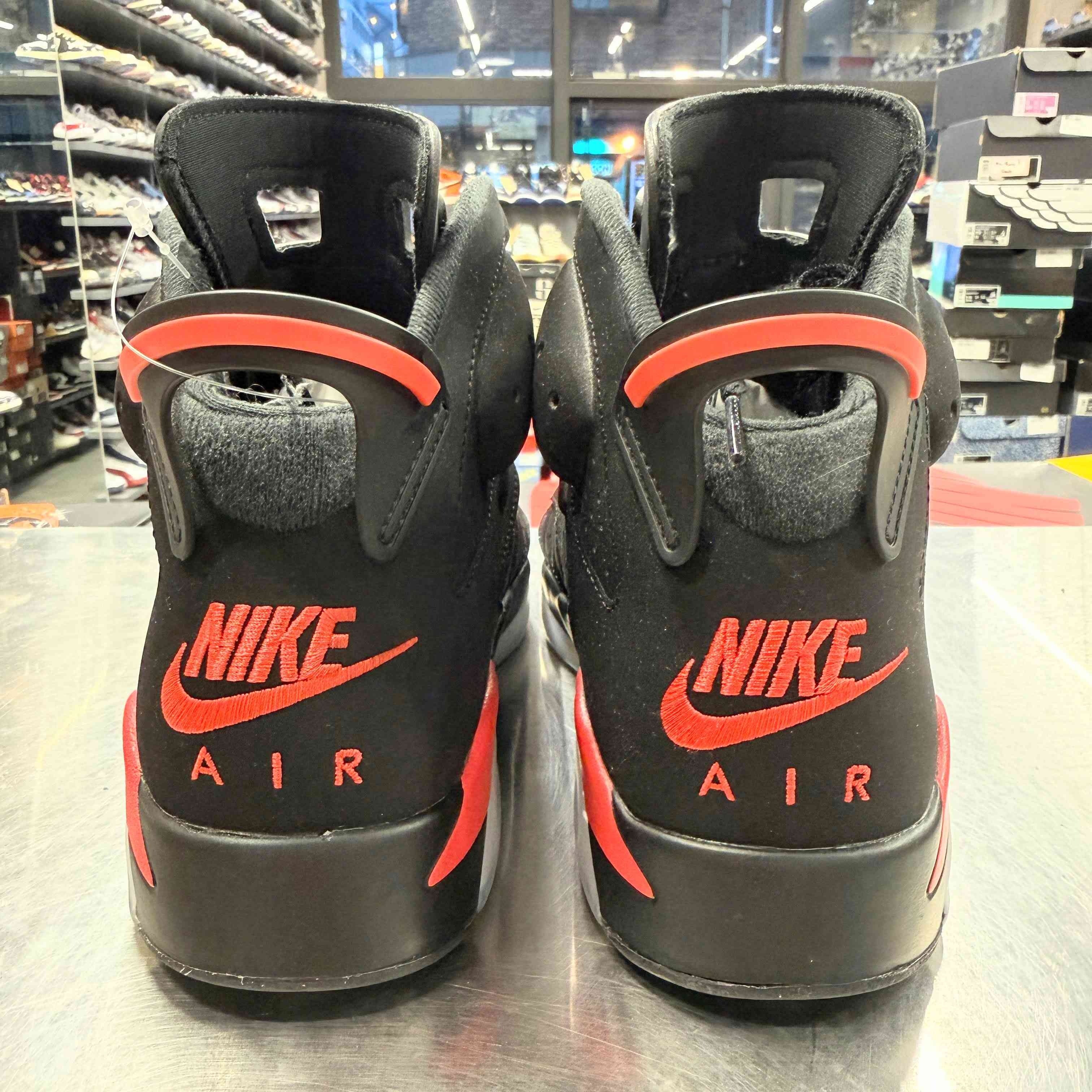【US9】 AIR JORDAN 6 RETRO CT8529-001 【USED】