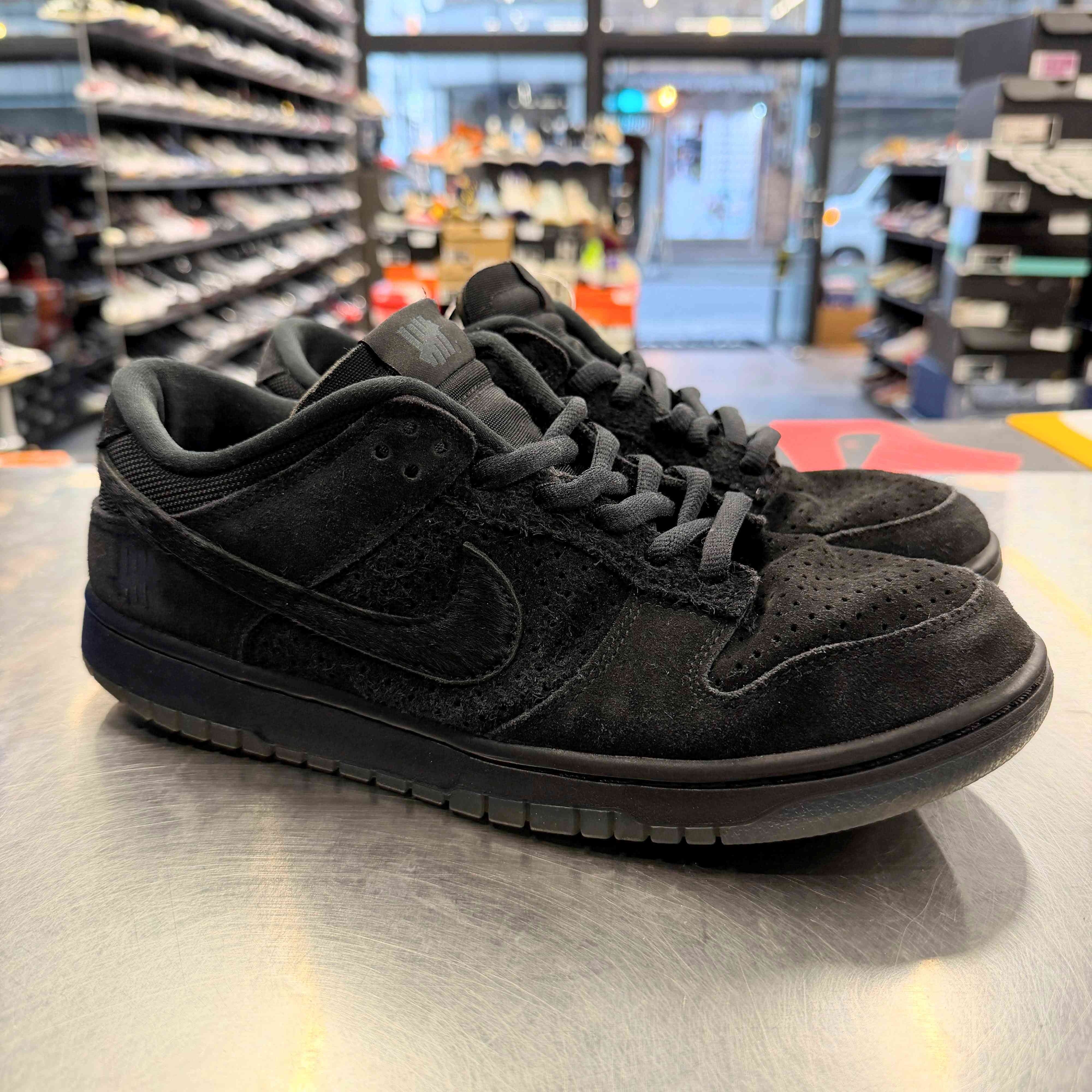 US9.5】 NIKE DUNK LOW SP Undefeated DO9329-001 【USED】 | WORM 