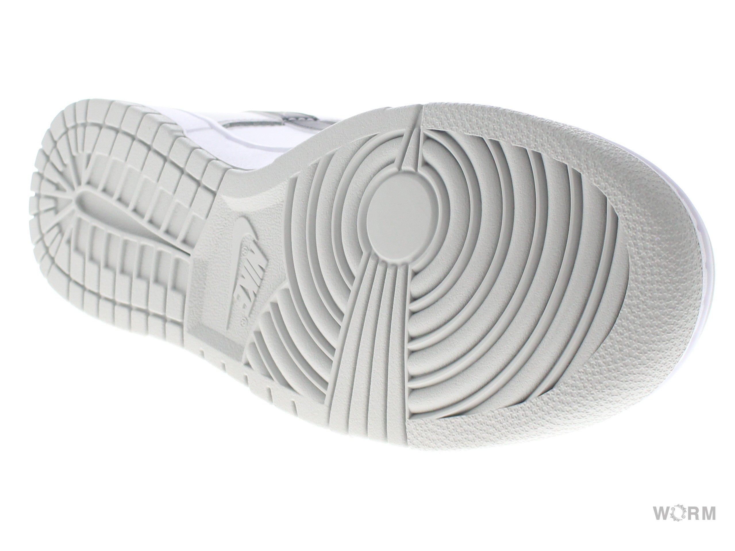 【US9.5】 NIKE DUNK LOW RETRO SE DR9654-001 【DS】