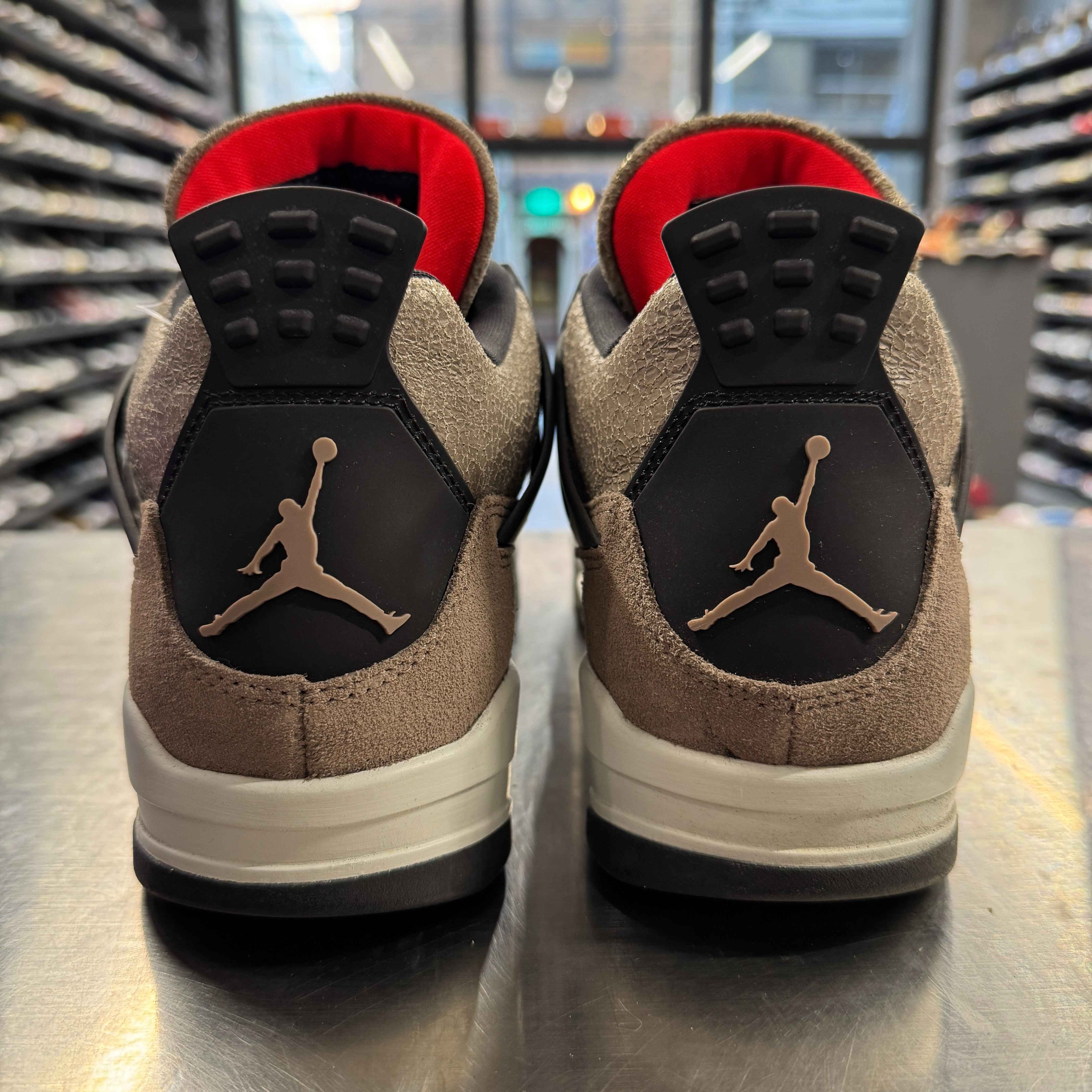 【US8】 AIR JORDAN 4 RETRO DB0732-200 【USED】