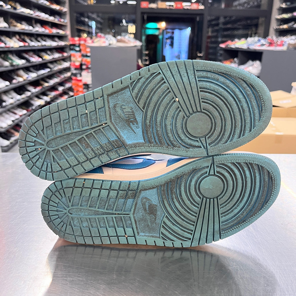 【US8】 NIKE SB SB AIR JORDAN 1 LOW QS DJ7891-401 【USED】