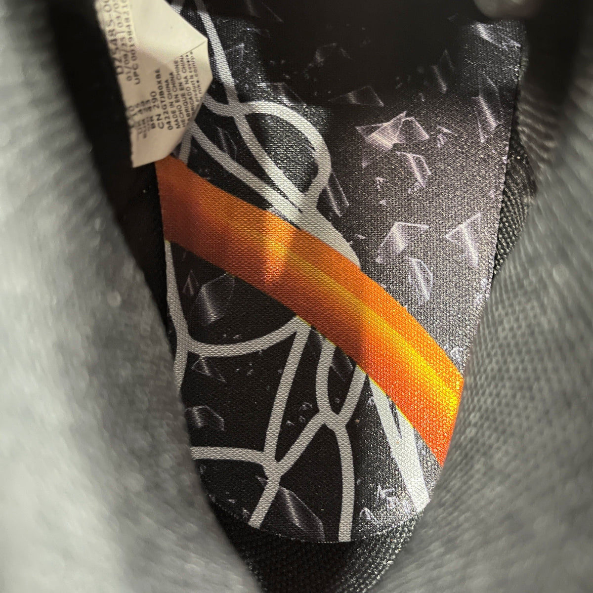 【US11】 AIR JORDAN 1 RETRO HIGH OG SHATTERED BACKBOARD 2025 DZ5485-008 【USED】