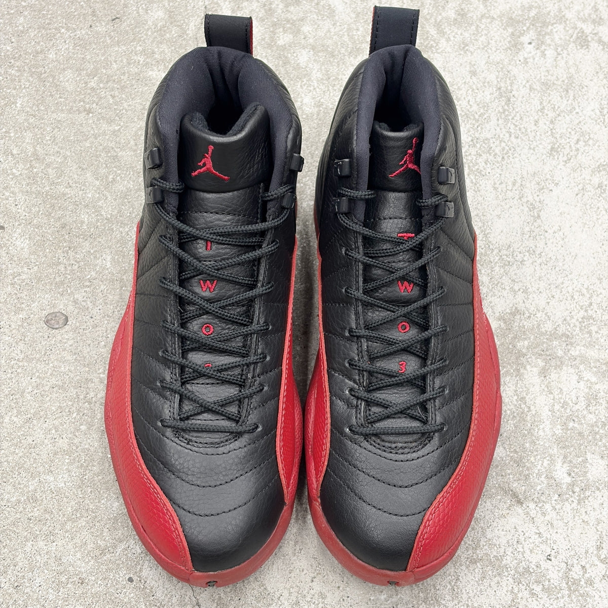 【US9】 AIR JORDAN 12 FLU GAME 130690-061 【DS】