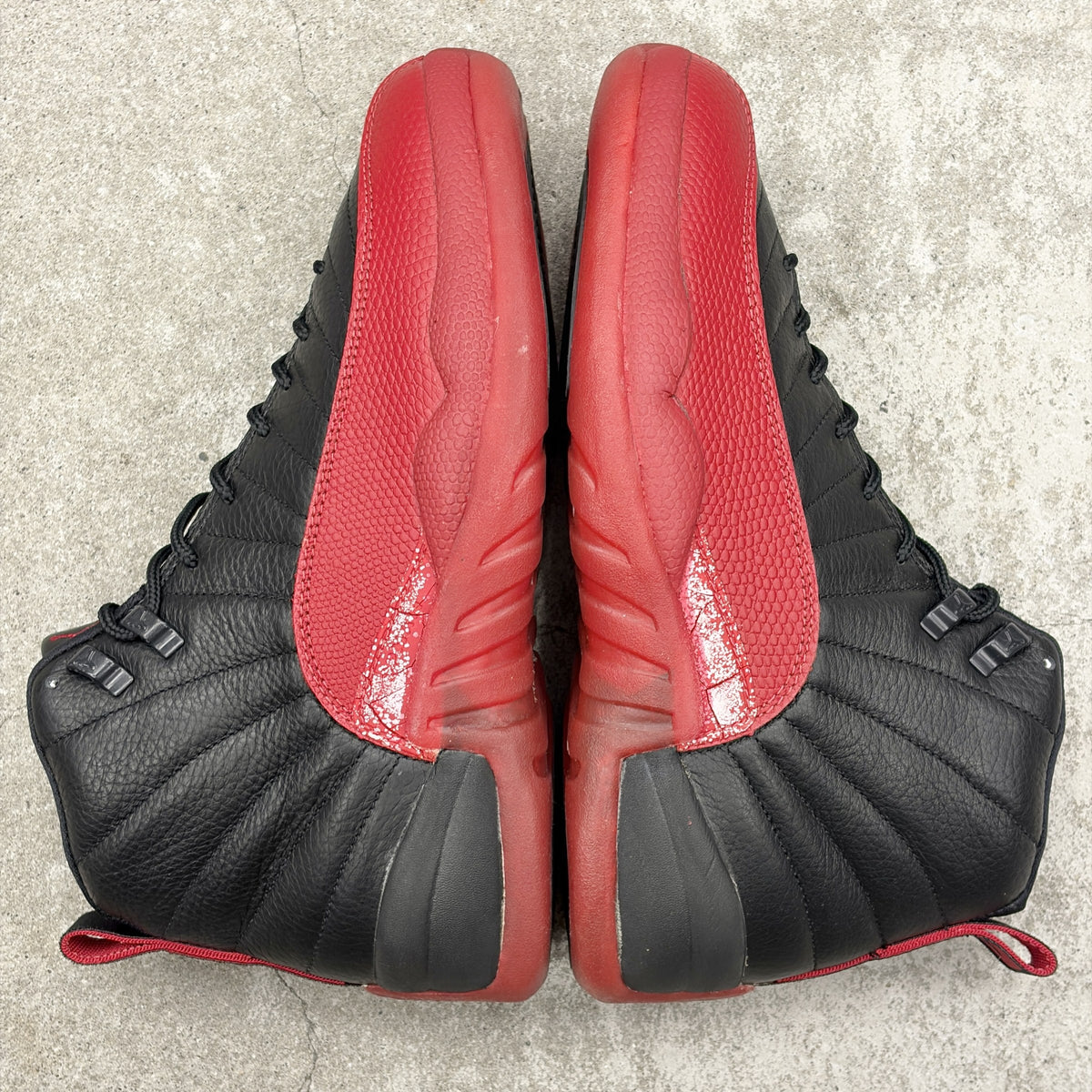 【US9】 AIR JORDAN 12 FLU GAME 130690-061 【DS】