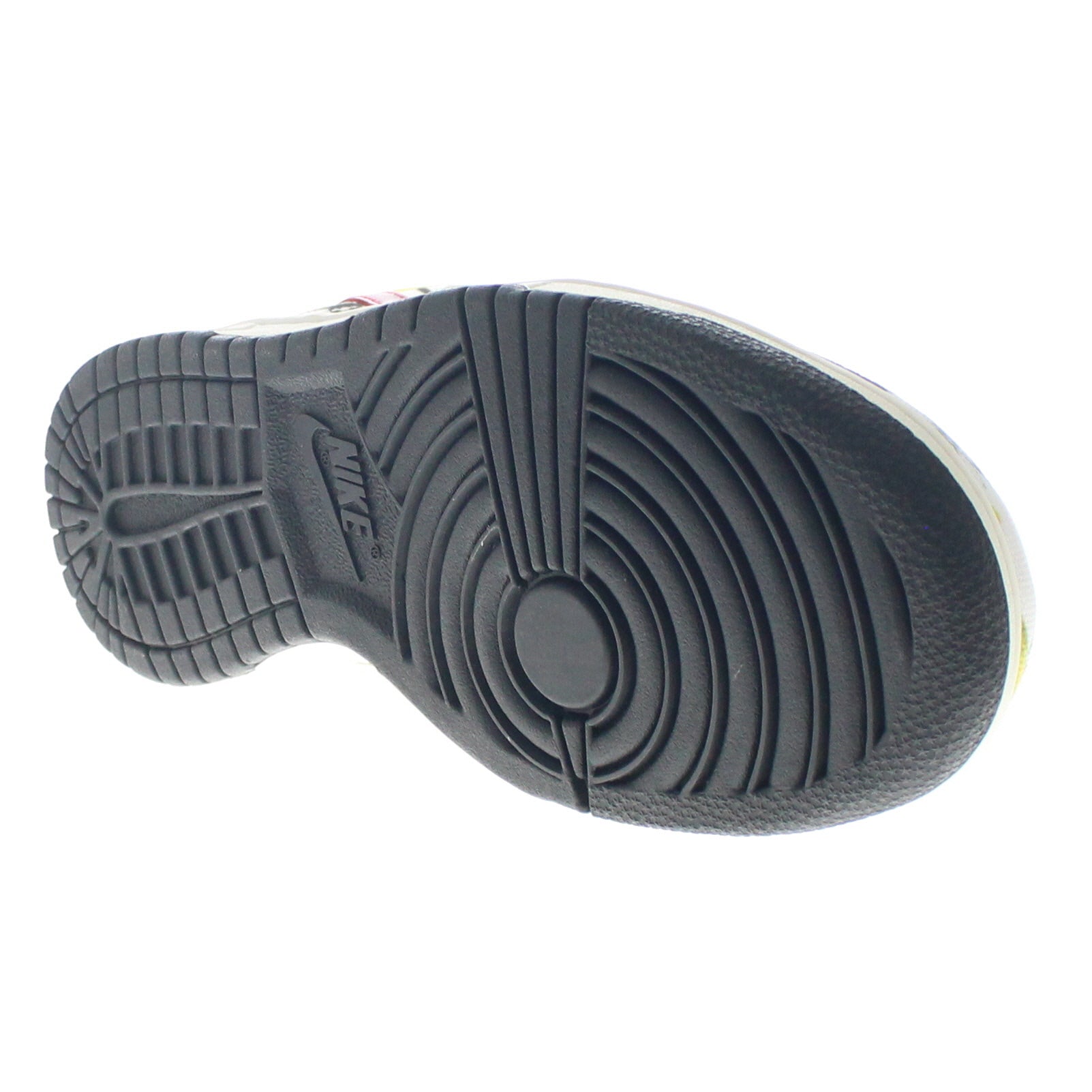 Archives image Nike SB Dunk Low Pro “Paris”