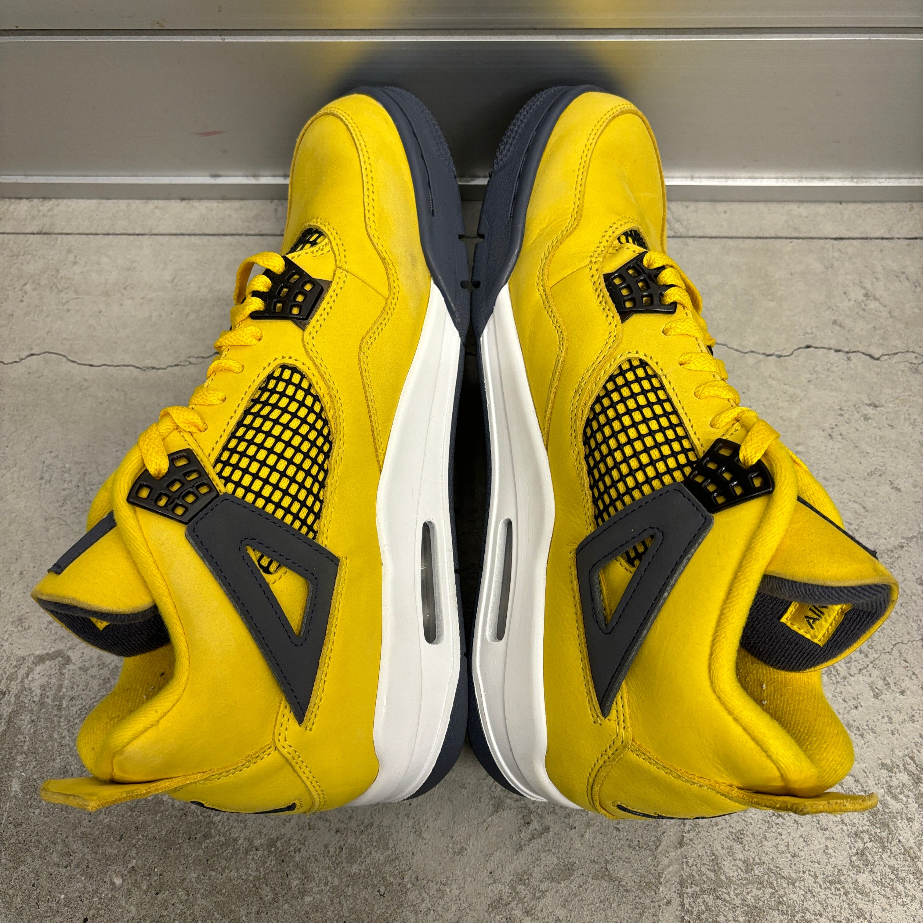 【US11】AIR JORDAN 4 RETRO CT8527-700【USED】