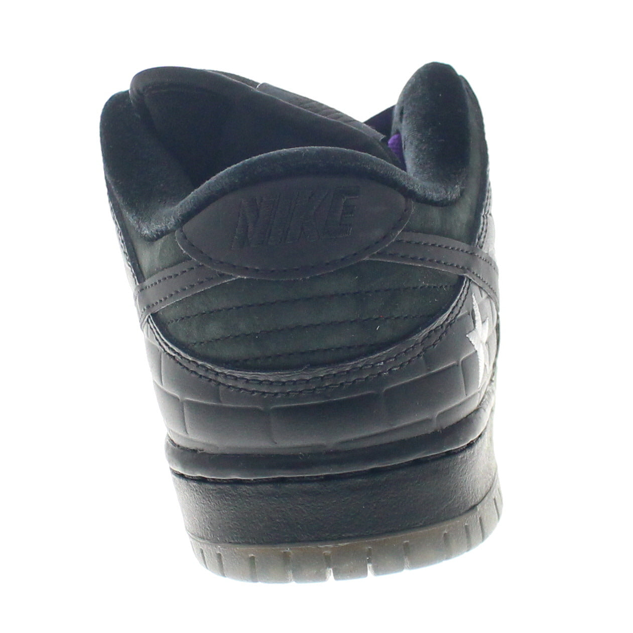 Nike SB Dunk Low Pro QS "Familia First Avenue"